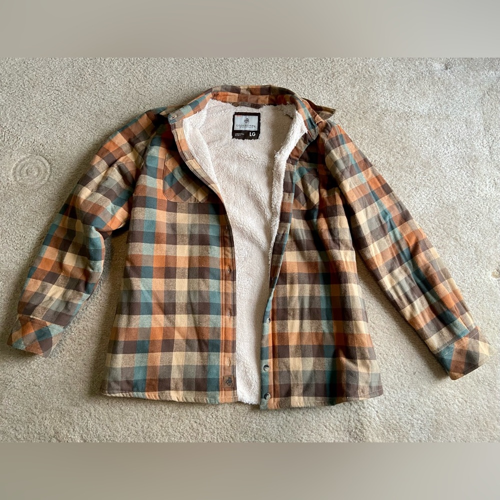 Woman’s Legendary Whitetails Open Country Sherpa lined shirt jacket,size large